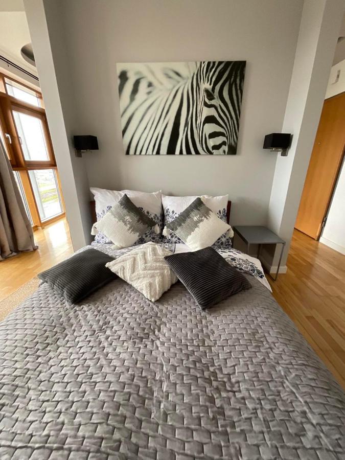 Dworzec Gdanski Apartament Varsavia Esterno foto