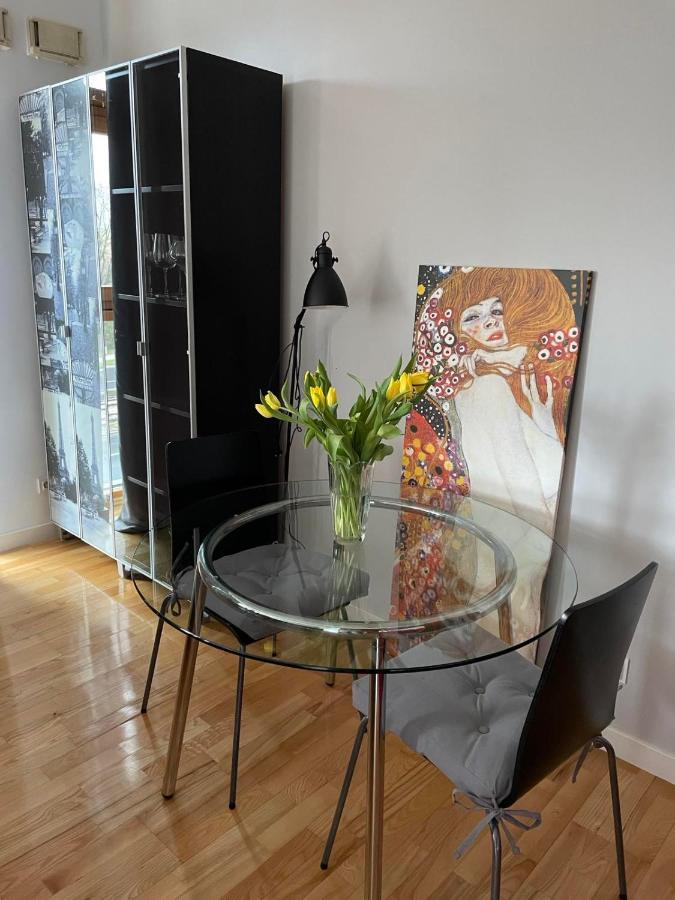 Dworzec Gdanski Apartament Varsavia Esterno foto